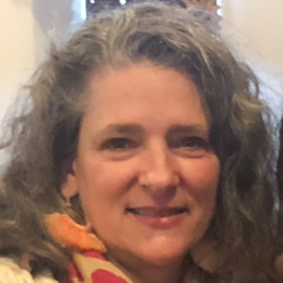 Marnie Kahn avatar