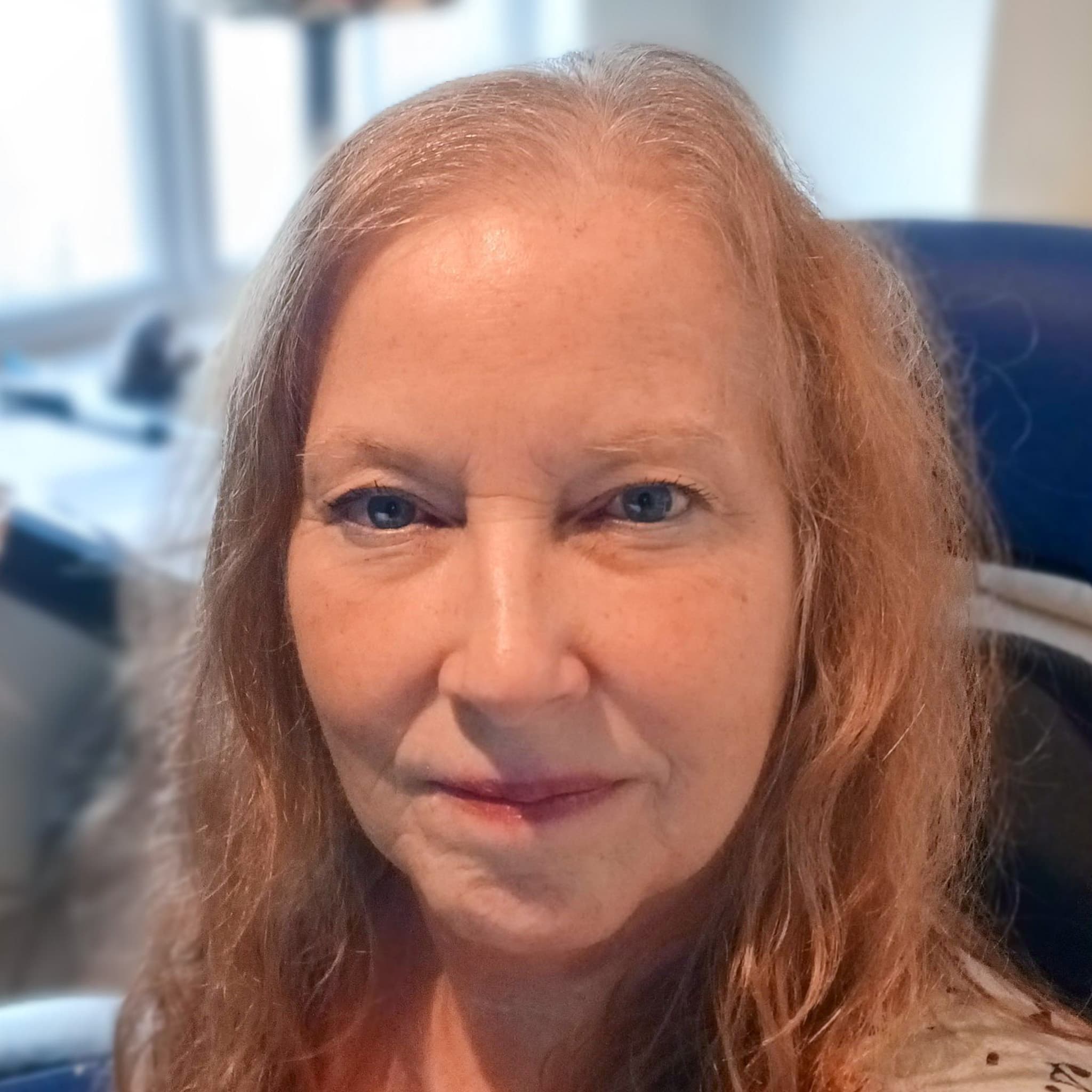 Lorraine Barry avatar