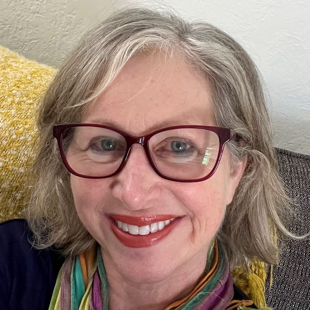 Lee Anne Hartwell avatar