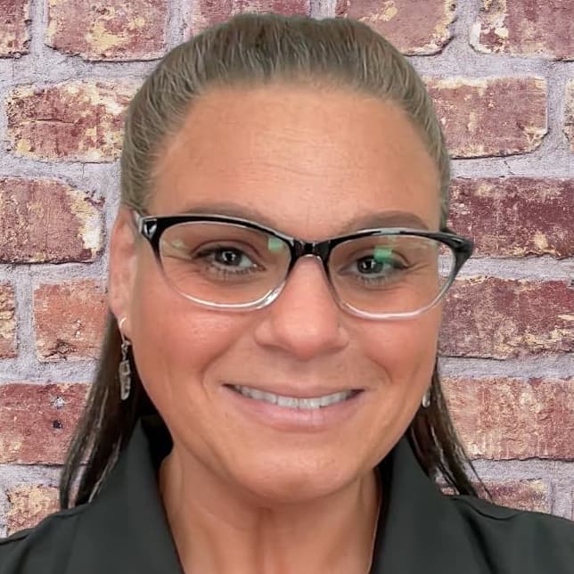 Stefanie Vitale avatar