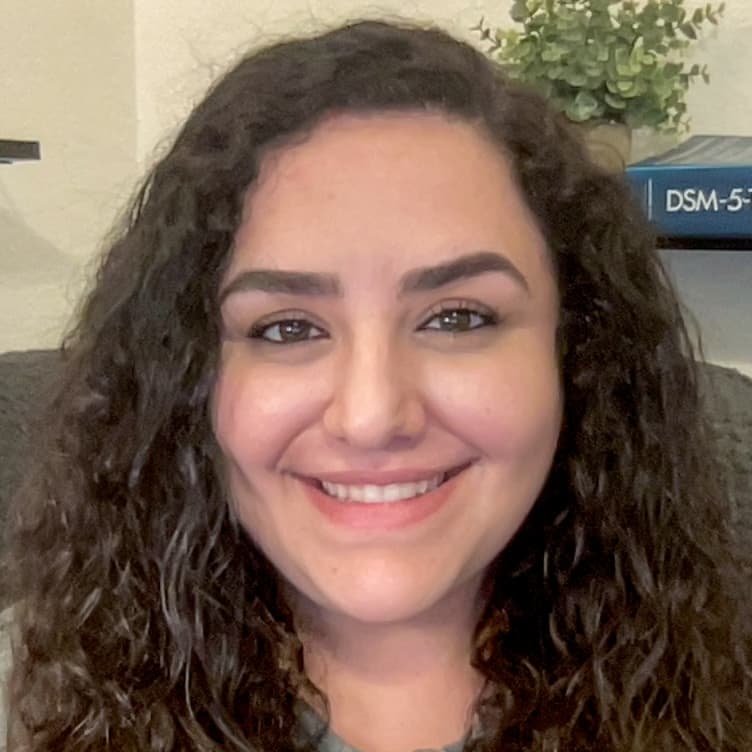 Jennifer Kashou avatar